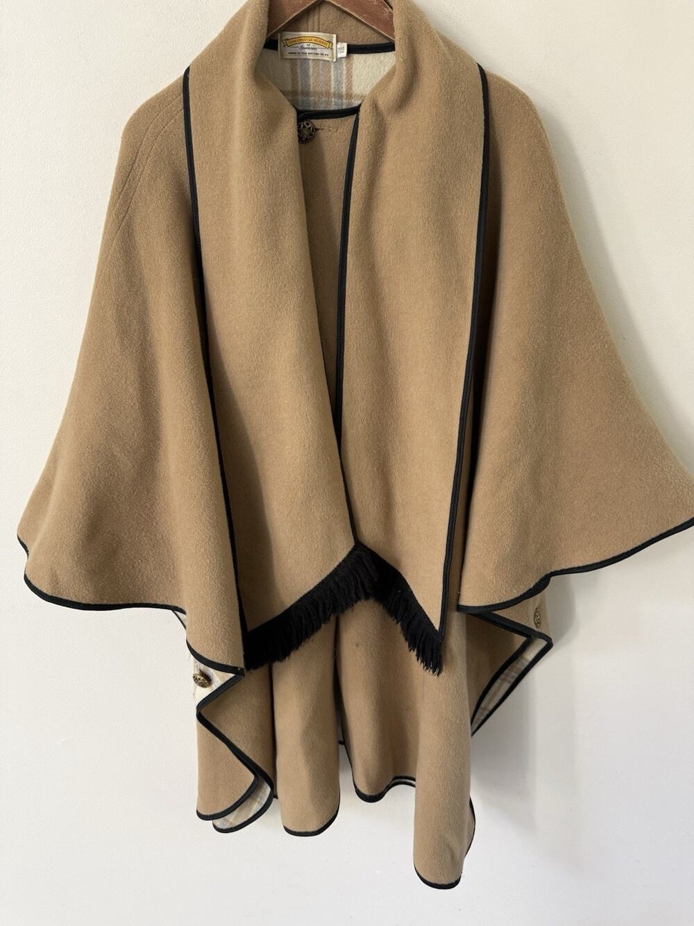 James Pringle Weavers Of Inverness Plaid Tartan Cape Poncho Wrap Wool One Size